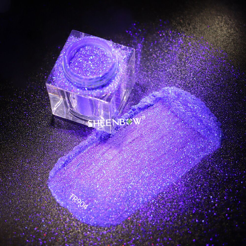 auroreLaserholographiqueCequenouscollectons.（Maquillaje）